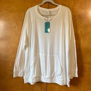 Pop Young Crow Neck White Sweater. Size 3XL